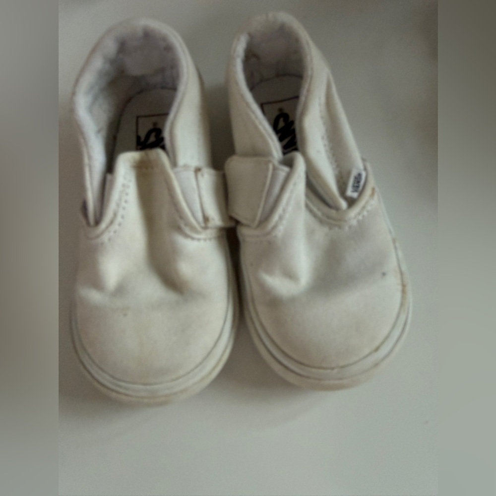 Classic White Kids Slip-On Vans